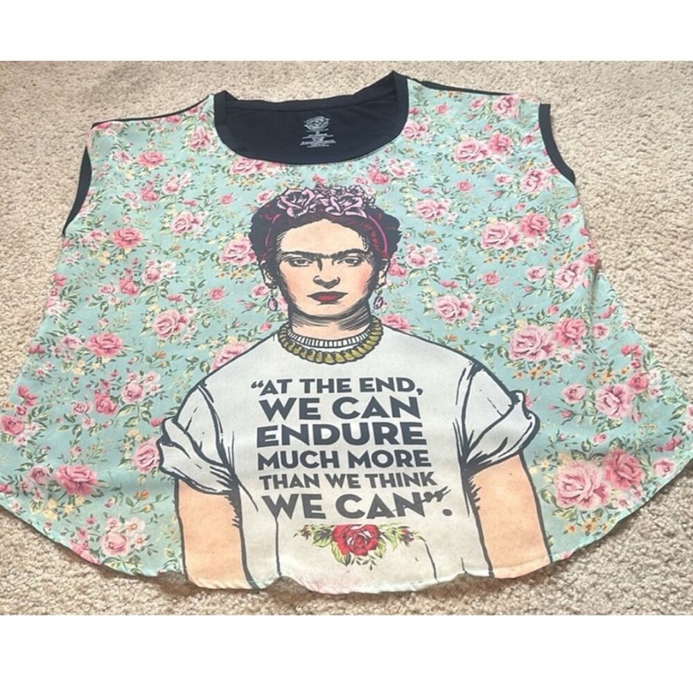 FRIDA KAHLO BRAND UNIQUE TOP SS Loose Fit —- FLORAL & SOLID  POWERFUL MESSAGE